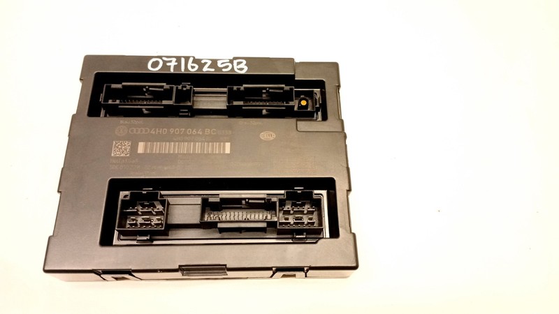 12-15 AUDI C7 A6 A7 QUATTRO ANTI THEFT KEYLESS ENTRY CONTROL MODULE OEM 071625B