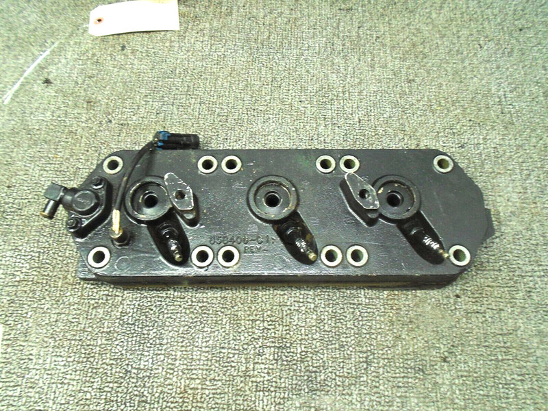 Optimax Cylinder Head Assy 858406-C1 858406T4 Evinrude DFI Outboard 135-150 Hp