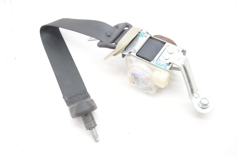 2013 Nissan Pathfinder SL Passenger Right Rear 2nd Row Seat Belt Retractor