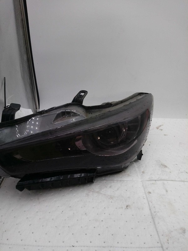 2015 INFINITI Q50 Left Headlight Assembly - White, Used, 74000 Miles