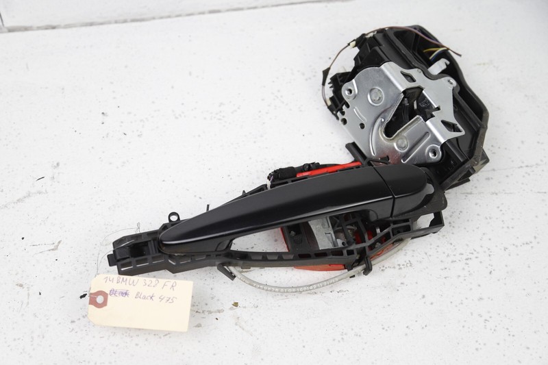 12-18 BMW F30 328I 335I FRONT RIGHT PASSENGER SIDE DOOR HANDLE LATCH BLACK 475