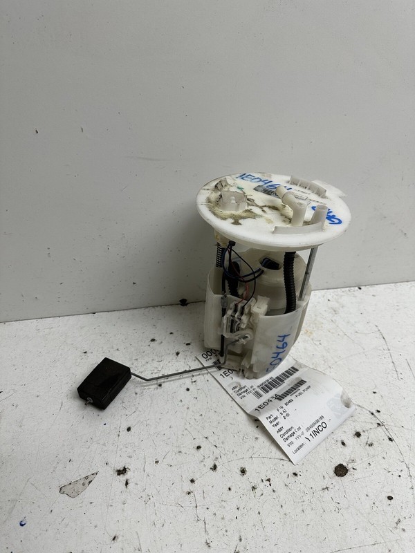 2009-2010 Mazda 6 3.7L Fuel Pump w Sending Unit & Bracket Oem