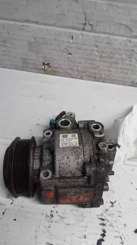 2016 Chevrolet Trax A/C Compressor OEM 42698422 129k Miles White