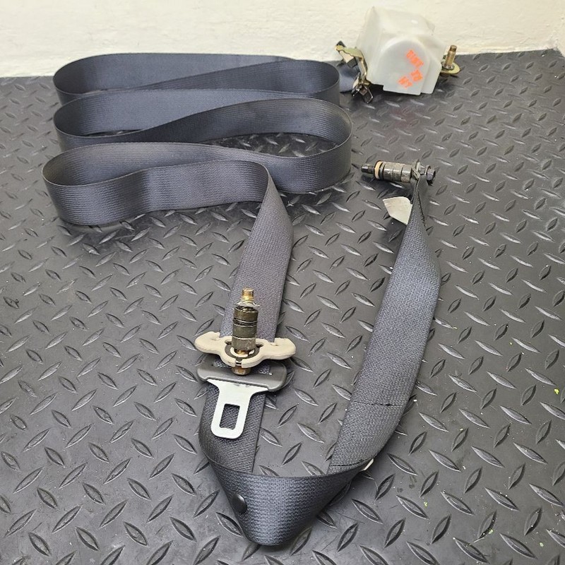 05-07 Nissan Titan Extended Cab Rear Left Seat Retractor Gray OEM 88845-7S271