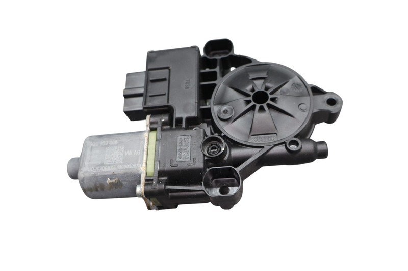 17-19 Volkswagen e-Golf Rear Right Passenger Side Door Power Window Motor Oem