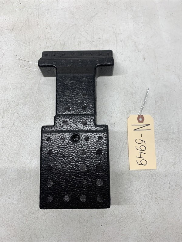 2016-2020 TESLA MODEL X REAR 2ND ROW FLOOR CENTER FOAM PAD SPACER OEM 5949 B77