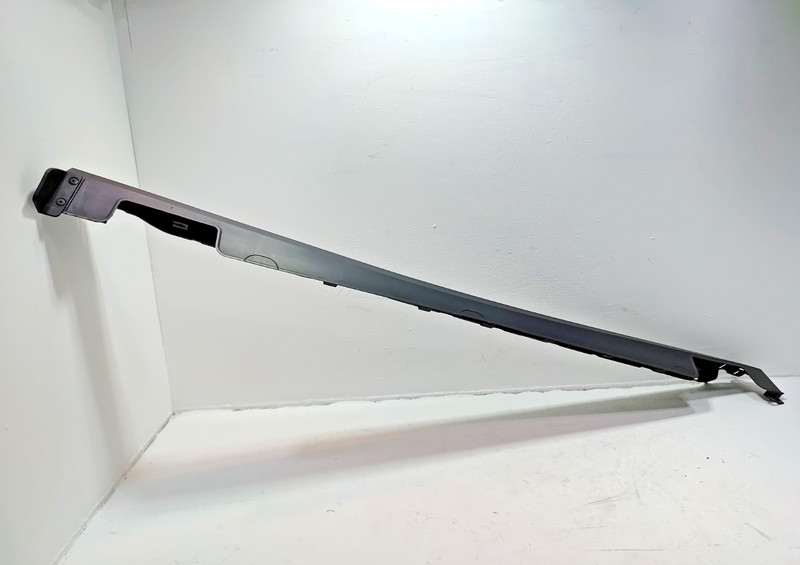 2016-2022 HONDA PILOT PASSENGER SIDE SKIRT ROCKER MOLDING COVER PANEL OEM