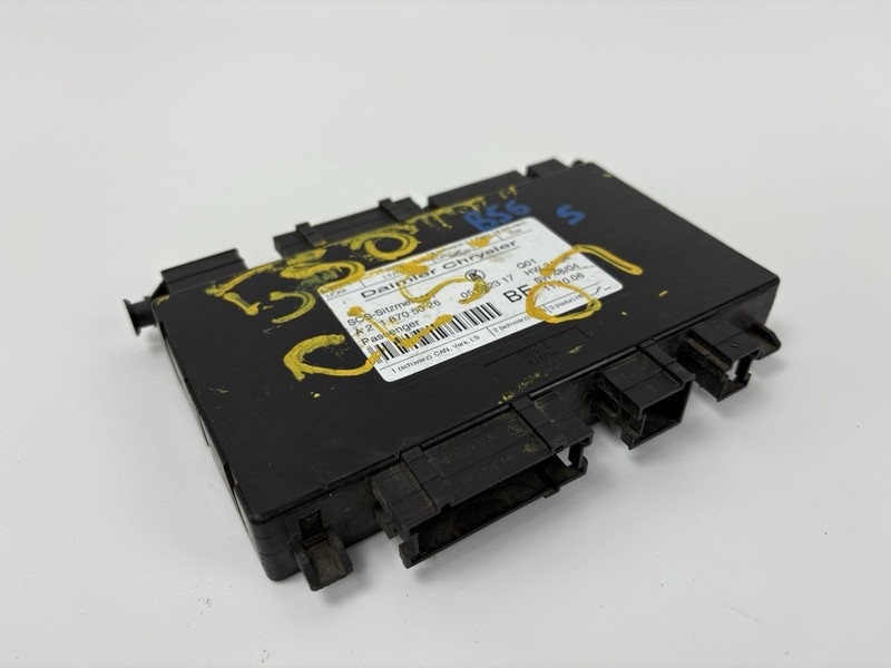 03-12 Mercedes W211 E320 CLS500 Front Right Seat Control Module 2118705026 OEM
