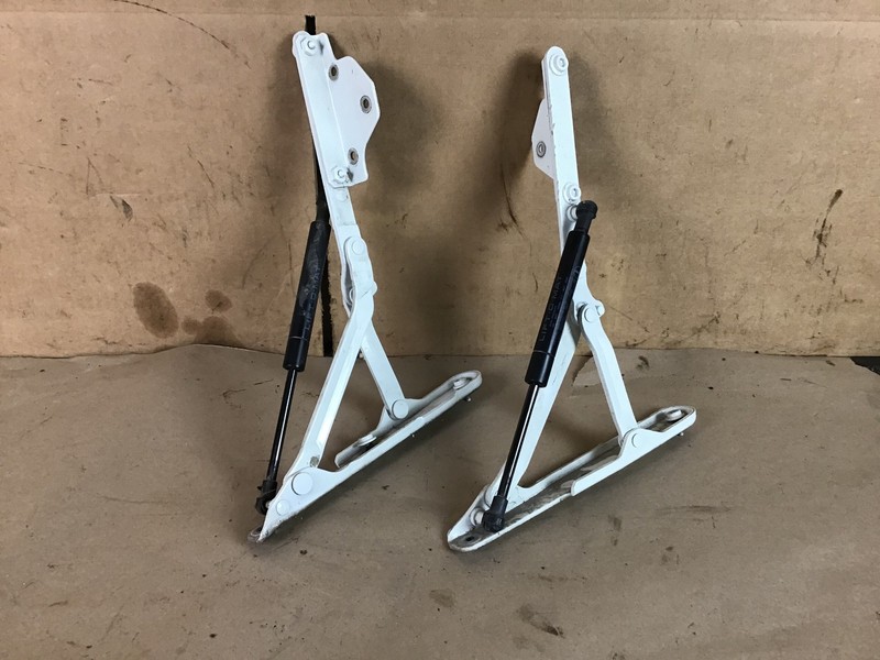 Maserati Granturismo S 2010 Rear Left Right Trunk Hatch Hinges Set 08 - 12 :O