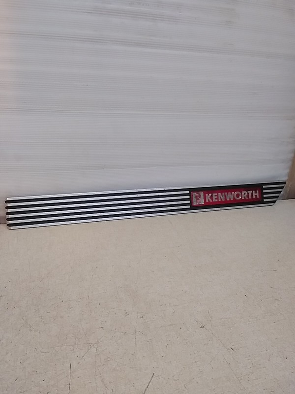 Kenworth Sill Plate LH