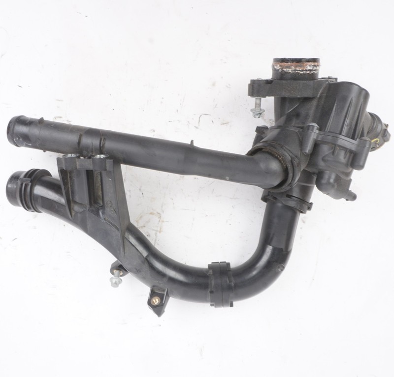 2017-2020 Mercedes SLC300 Engine Thermostat Coolant Housing A2742000715OEM