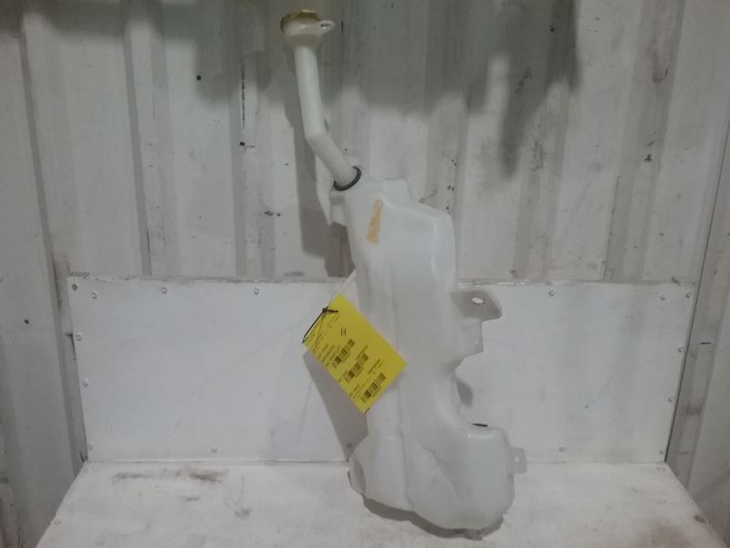 Wash Reservoir Front Fits 17-19 PACIFICA 3329237