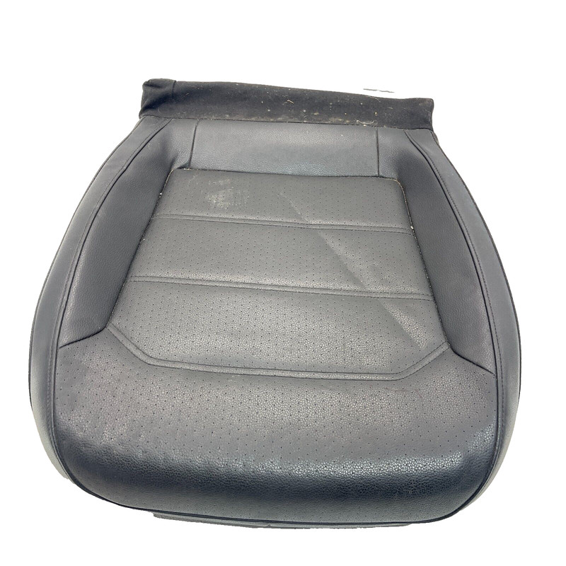 VOLKSWAGEN PASSAT 2018 FRONT PASSENGER SIDE SEAT LOWER CUSHION LEATHER OEM BLACK