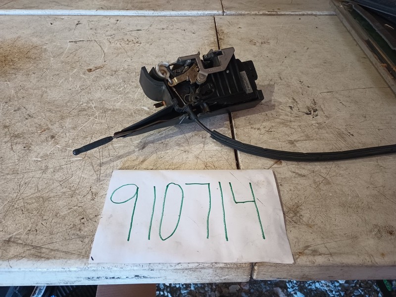 98-05 Mercedes W163 ML350 ML500Front Right Side Door Lock Latch Actuator OEM