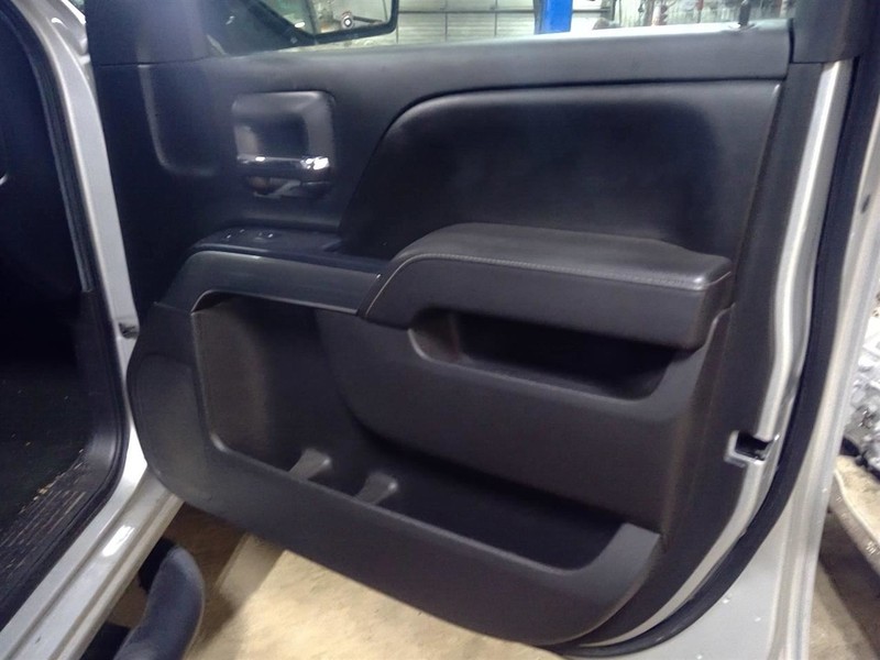 SILVERADO 1500 2017 Passenger Right Front Door Trim Panel 1721942