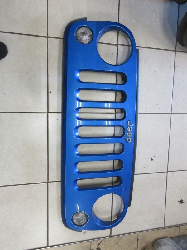 2007-2018 Jeep Wrangler JK OEM Grille PBJ 68046306