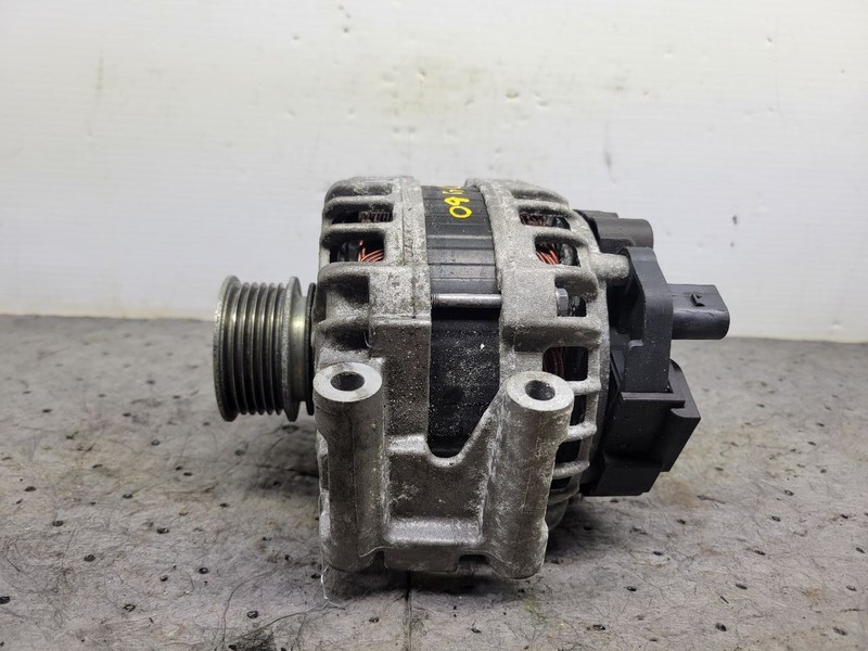 Alternator Bosch Manufacturer 140 Amp Fits 13-17 BEETLE 1696632