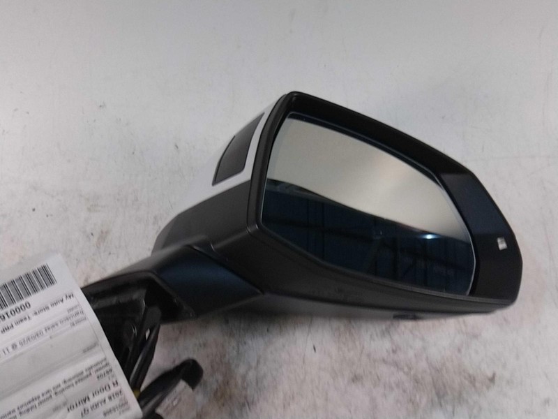 2018 Audi Q7 Right Door Mirror Assembly White OEM Used Minor Blemishes