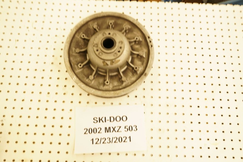 Ski-doo MXZ 380 503 Secondary Clutch Assy RER 2001-2002 417126403 ZX Chassis