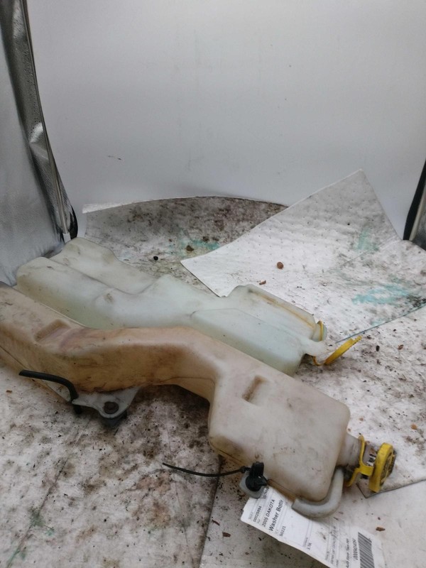 2005-2007 Dodge Dakota Washer Fluid Reservoir OEM Grey 3.7L 100K Miles
