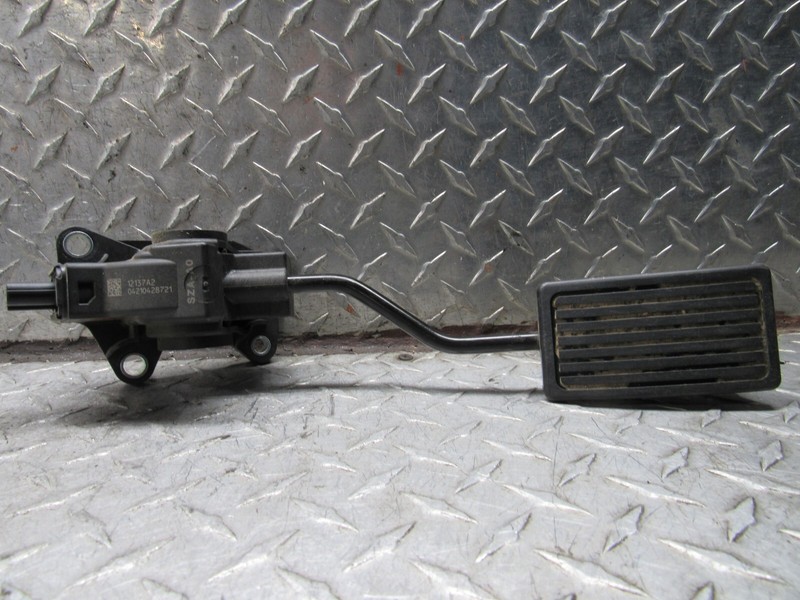 2012 HONDA ODYSSEY ACCELERATOR GAS PEDAL 12137A2