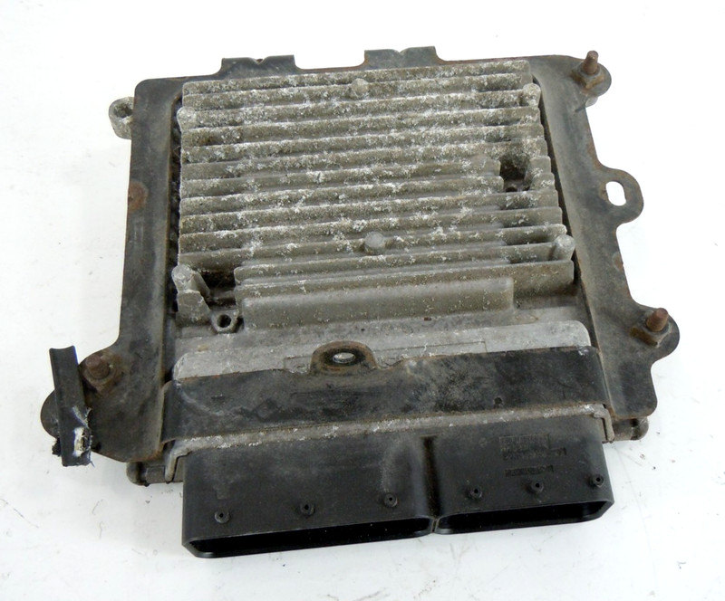 2007-2010 Jeep Patriot Engine Control Module ECM ECU OEM 68031777AD