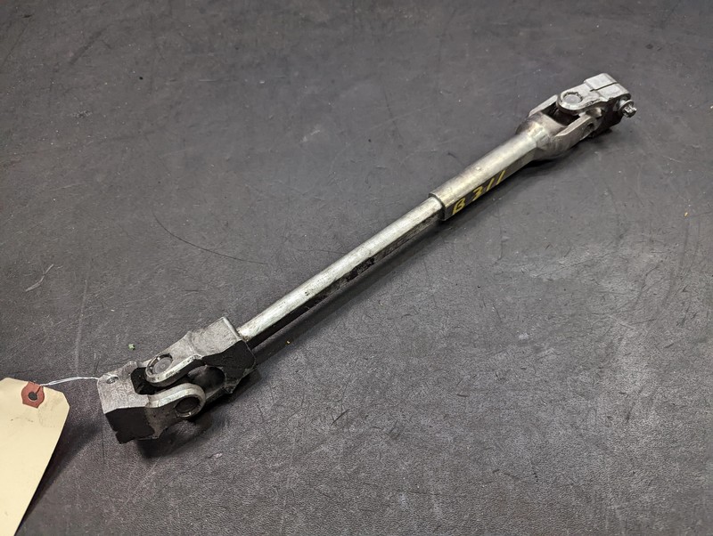 Steering Column Lower Shaft 2018 BMW 430i 32306791299 2017 2019 2020