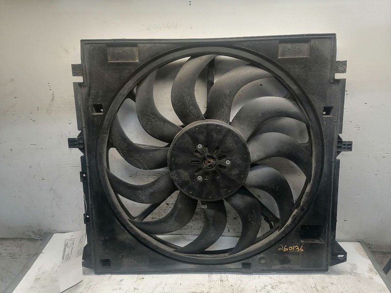 Radiator Fan Motor Fan Assembly Fits 15-22 CANYON 1791473