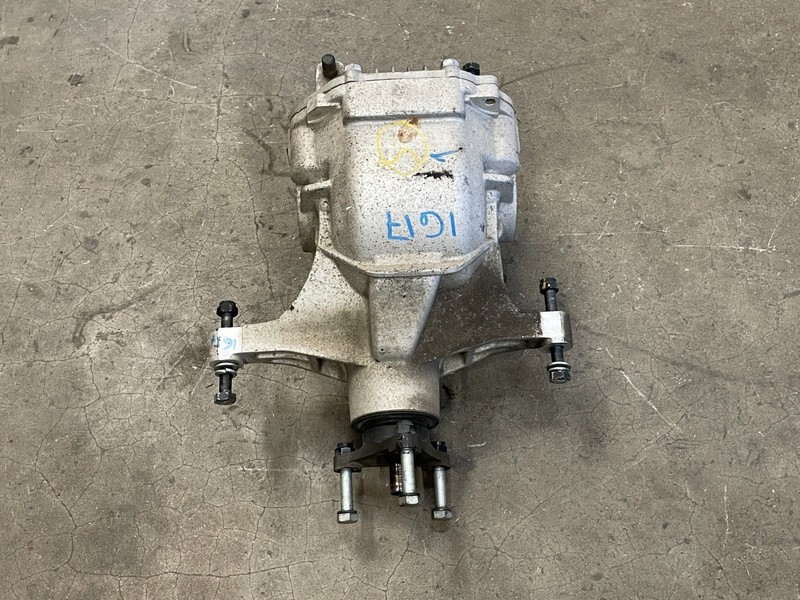 18 19 20 Genesis G80 Rear Differential Axle Carrier RWD Standard 3.538 1617 OEM