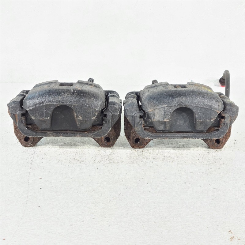 00-03 Honda S2000 Front Brake Caliper Set Pair Aa7137