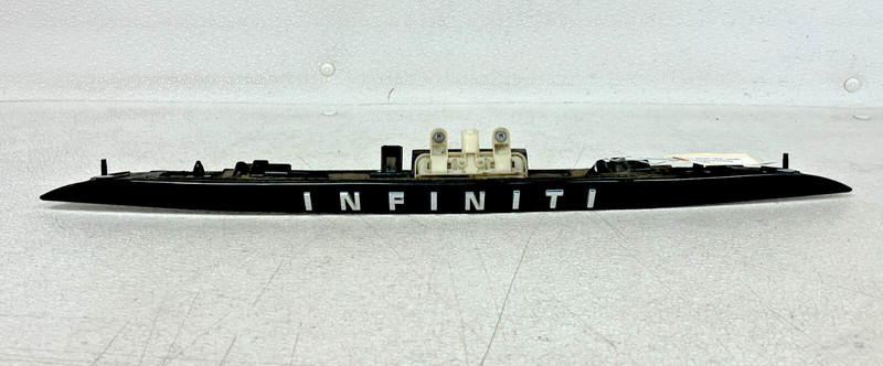 ⭐2017-2019 INFINITI QX30 REAR TRUNK MOLDING PANEL TRIM W/ CAMERA OEM LOT2589