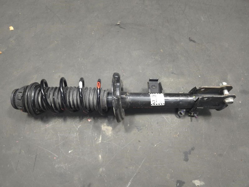 Rear Left Strut w/ Spring AWD 2025 Nissan Kicks 55303-7LF2A 2026