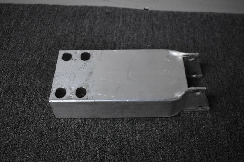 2018-2020 Mercedes-Benz C 300 Rail Extension Factory OEM 205-620-06-95