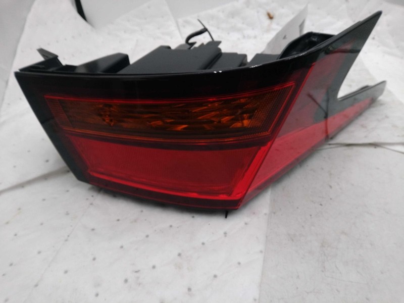 2023 Nissan Altima Left Tail Light Assembly Grey OEM Used 86000 Miles