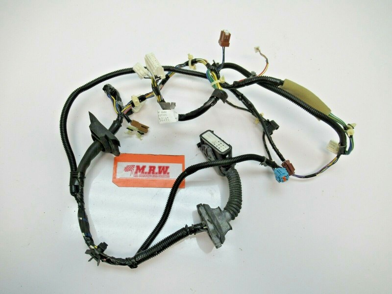 WIRE HARNESS LEFT FRONT WINDOW MOTOR DOOR LATCH SWITCH LF L for 03-06 G35 SEDAN