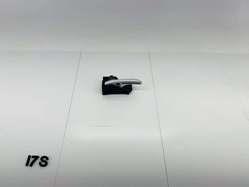 17-20 FIAT 124 SPIDER LEFT DRIVER SIDE INTERIOR INNER DOOR PANEL HANDLE OEM