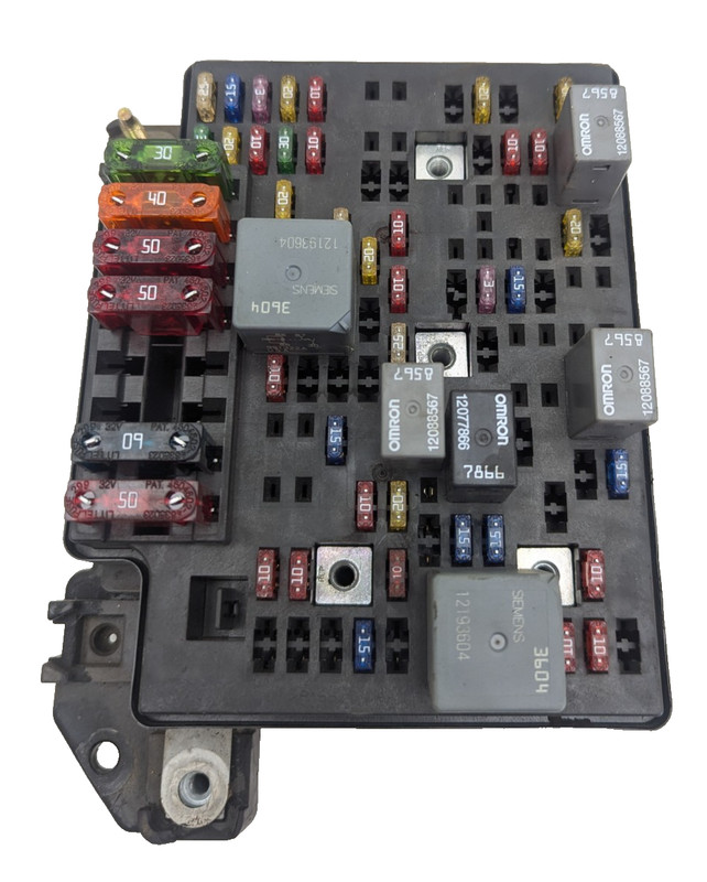 Chevy 2000 2003 S10 Blazer Fuse Box GMC Jimmy Sonoma Engine Bay