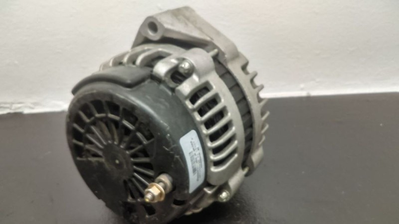 1999 Chevrolet Silverado 1500 Alternator 150 Amp Opt K68 OEM 10480229