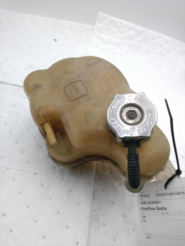2009 Dodge Journey Engine Coolant Reservoir Black OEM 5058456AE 3.5L Used