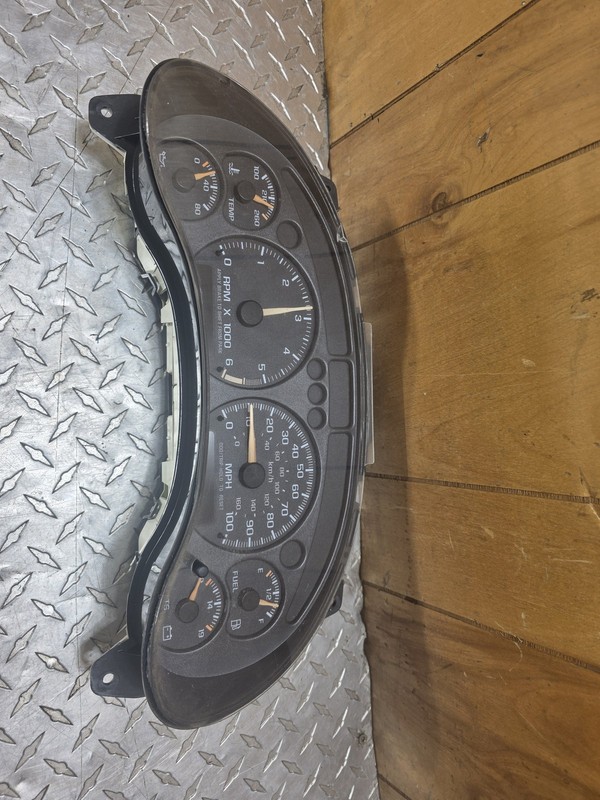 01 02 03 04 Chevrolet S10 116K Speedometer Us (cluster) 4.3l At Oem