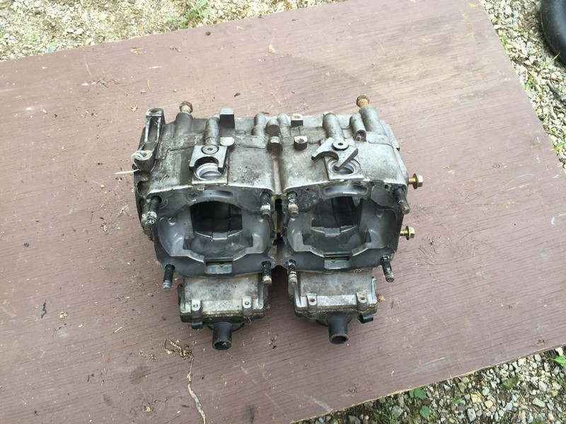 Polaris XC RMK SKS 700 Crankcase 5630835 1998-2000