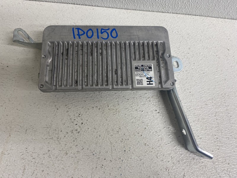 2015 Toyota Camry Engine Computer Control Module Ecu Ecm Pcm 89661-06T90 Oem