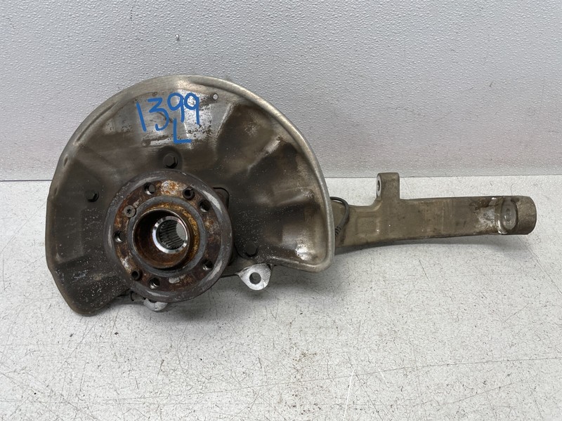 17-19 Mercedes GLS450 GLS550 X166 Front Left Driver Spindle Knuckle Hub 1399 OEM