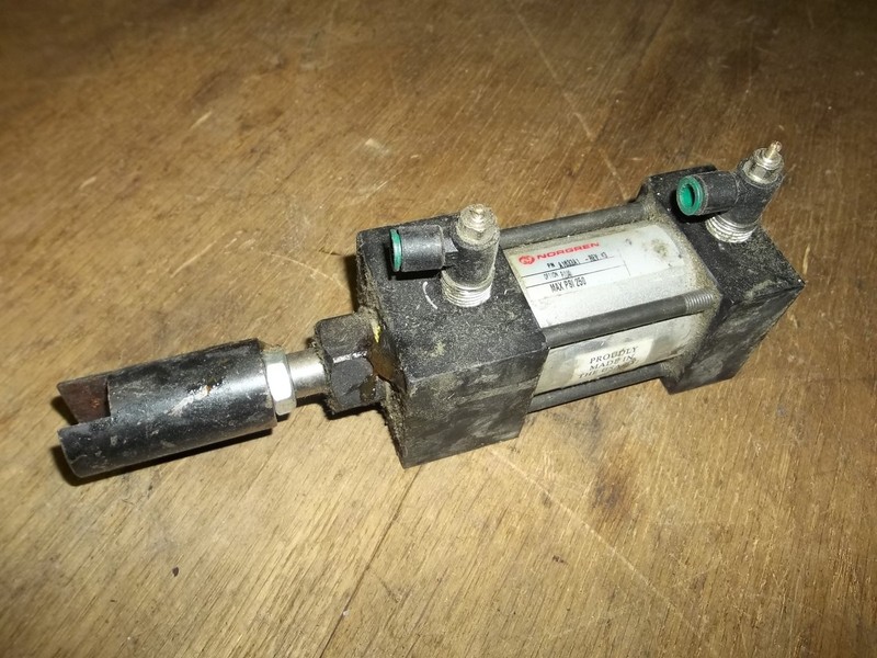 Norgren A1633A1 250 PSI Air Pneumatic Cylinder Assembly *FREE SHIPPING*