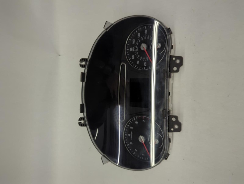 2019 KIA SORENTO Speedometer 94021C6BA0 53k miles OEM 19