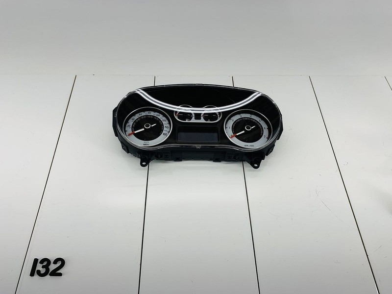 14-17 FIAT 500L 1.4L L4 GAS DASHBOARD INSTRUMENT CLUSTER SPEEDOMETER 100K OEM