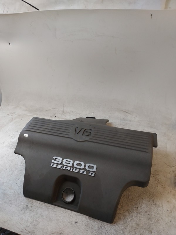 Engine Cover (3.8L) 1996-1999 Buick LeSabre v6 3800 series ii 2 two oem