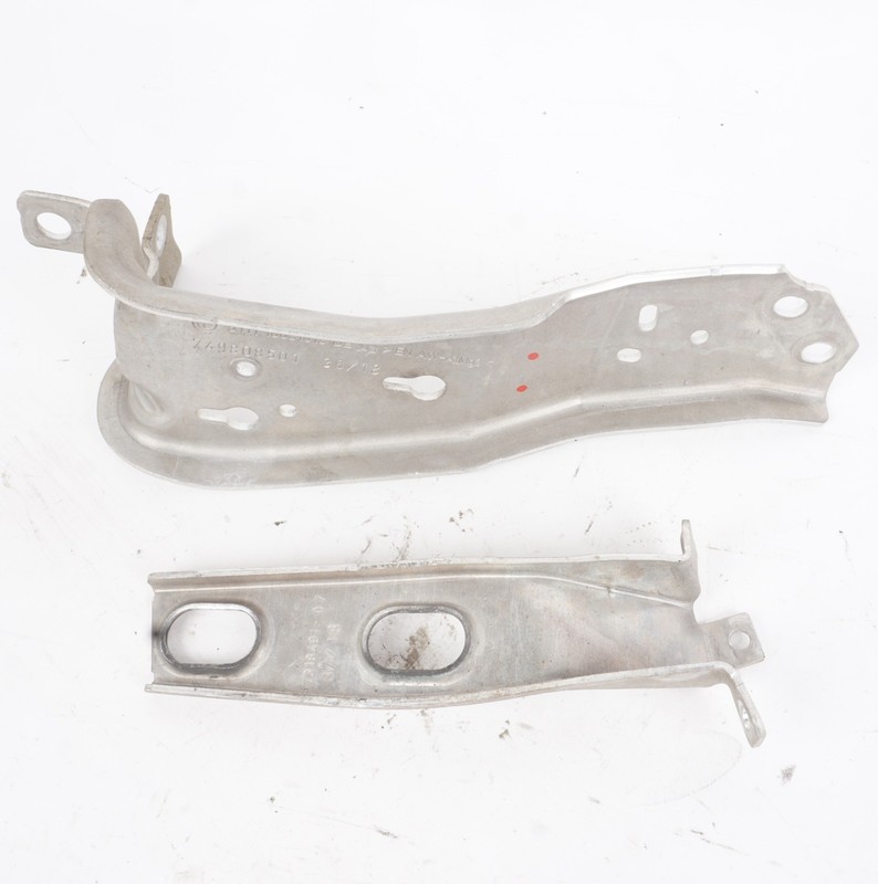 2018 - 2020 BMW F39 X2 Front Right Bumper Reinforcement Mount Bracket OEM