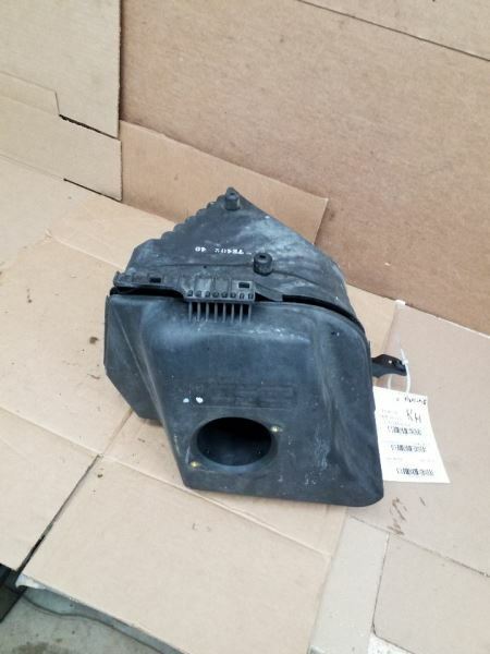 Air Cleaner 2.6L Fits 03-04 CTS 236212