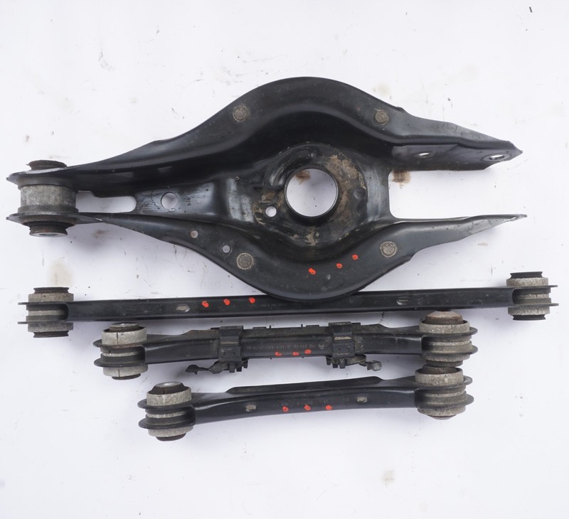 12-20 BMW 228i 230i 320i 328i 330i 335i 340i 428i LEFT REAR CONTROL ARM SET-4